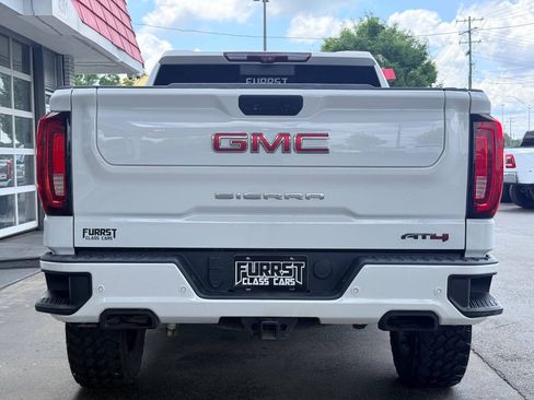 Used 2021 GMC Sierra 1500 AT4 w/ AT4 Premium Package AWD/4WD image 4