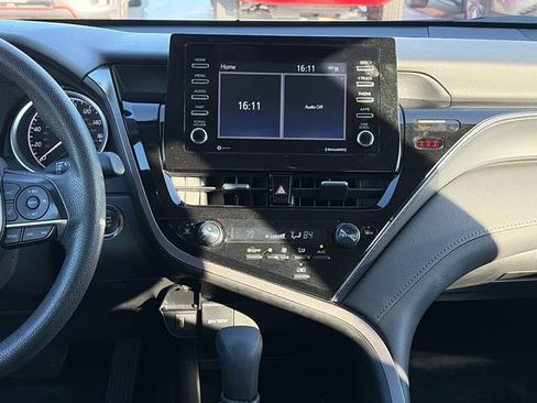 Used 2024 Toyota Camry LE w/ Convenience Package image 15