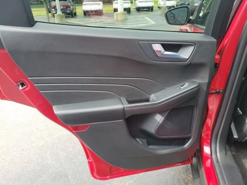 Used 2024 Ford Escape ST-Line w/ Tech Pack #1 AWD/4WD image 19