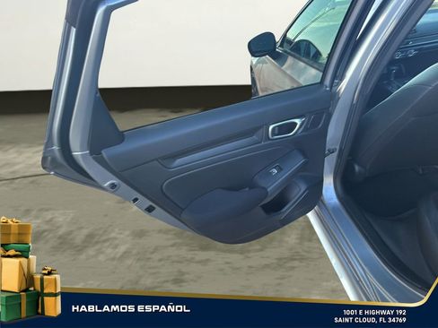 Used 2023 Honda Civic Sport image 25