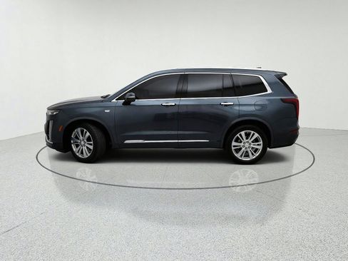 Used 2020 Cadillac XT6 Premium Luxury w/ LPO, Floor Liner Package FWD image 14