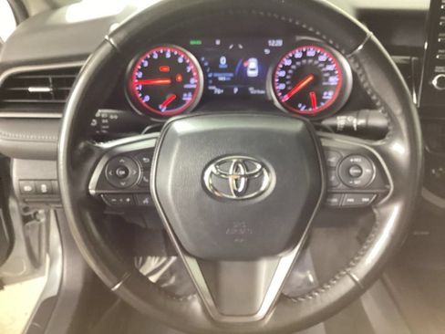 Used 2023 Toyota Camry XSE FWD image 21