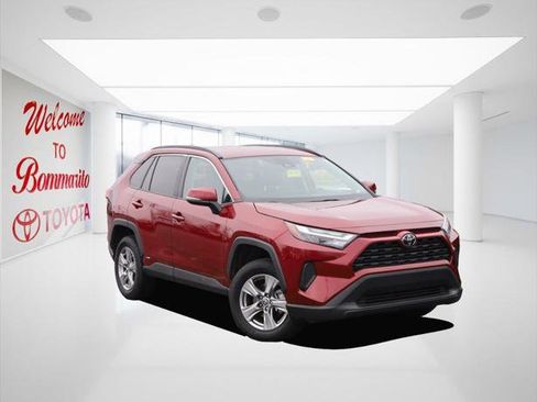 Certified 2025 Toyota RAV4 XLE image 2