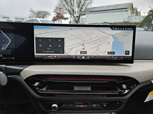 Used 2025 BMW 430i xDrive Coupe w/ Convenience Package image 29