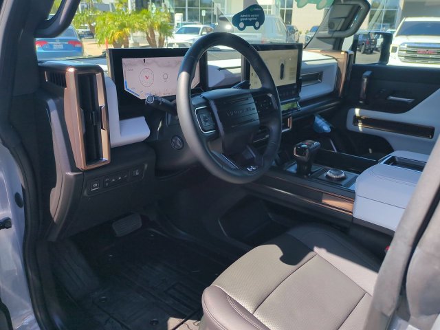 Certified 2024 GMC Hummer EV 3X w/ Extreme Off-Road Package AWD/4WD image 11