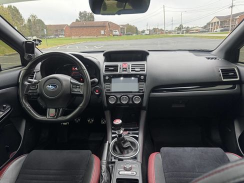 Used 2018 Subaru WRX STI Limited image 22