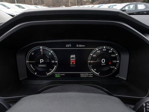 New 2025 Mitsubishi Outlander ES image 31