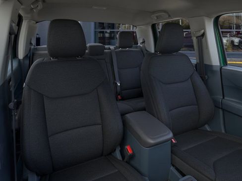 New 2025 Ford Maverick XLT w/ XLT Luxury Package image 11