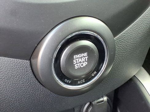 Used 2014 Hyundai Veloster Turbo w/ Turbo Technology Package 04 image 21