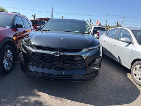 Used 2020 Chevrolet Blazer RS w/ LPO, Floor Liner Package AWD/4WD image 2
