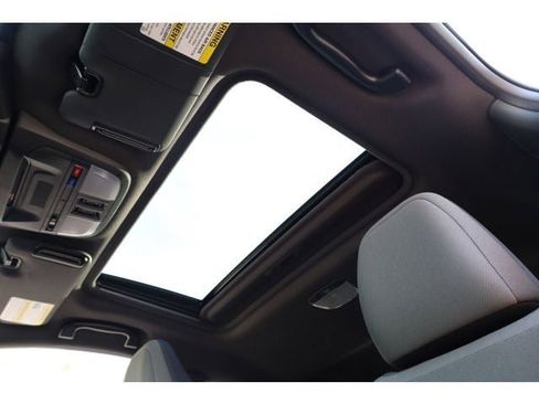 New 2026 Subaru Crosstrek 2.5i Sport AWD/4WD image 35