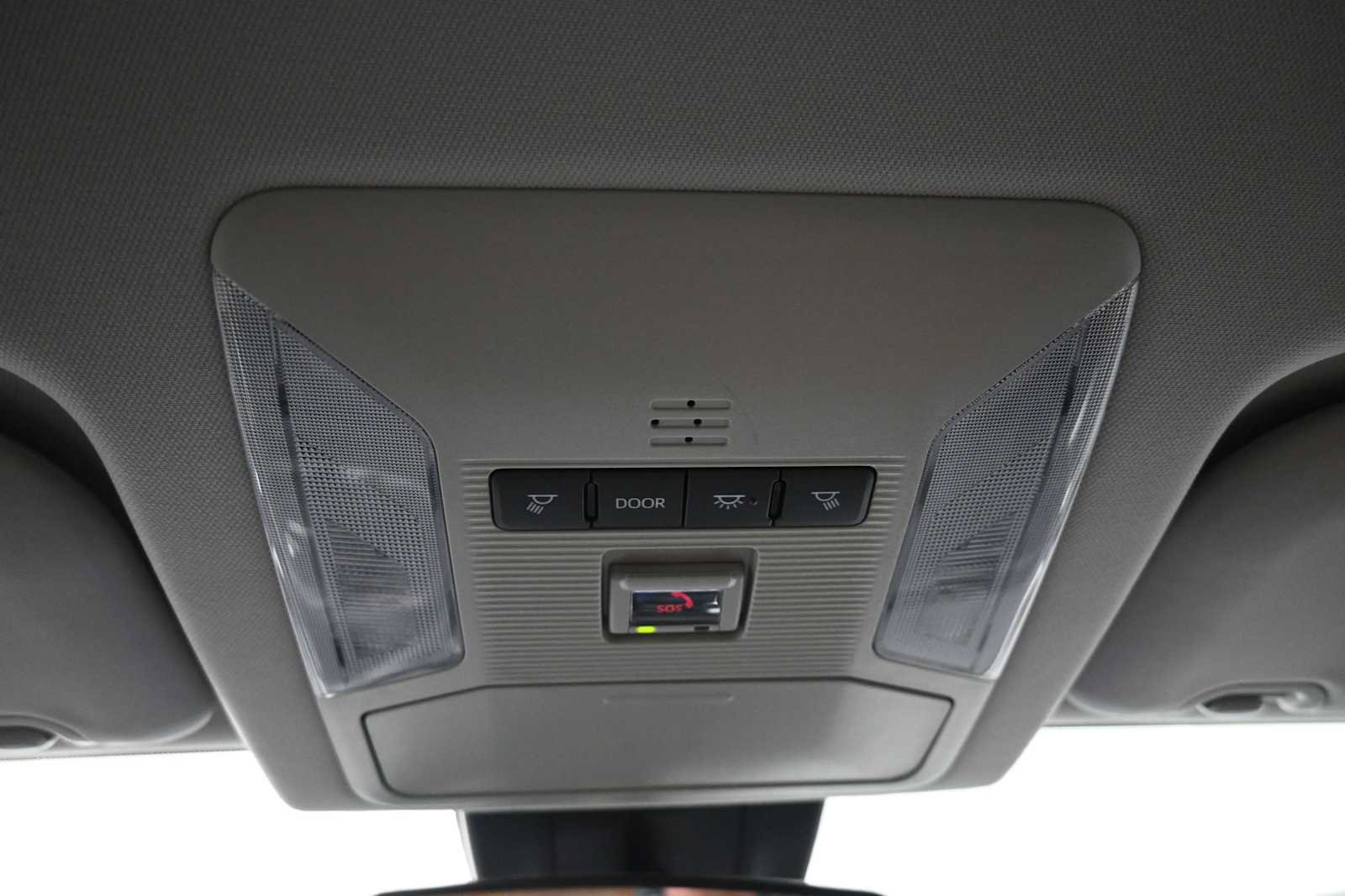 Used 2025 Toyota RAV4 LE FWD image 16