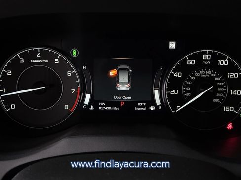 Used 2024 Acura RDX SH-AWD image 25