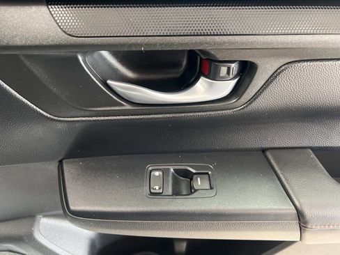Used 2024 Honda CR-V Sport image 14