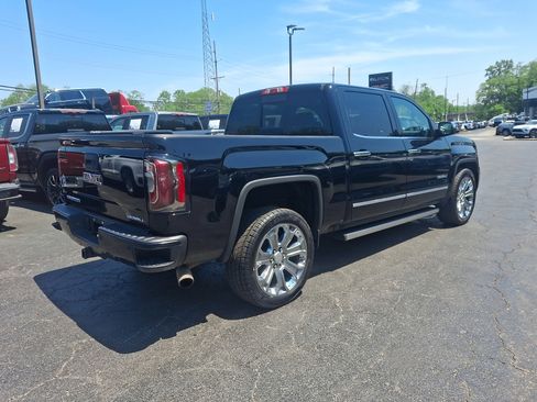 Used 2018 GMC Sierra 1500 Denali w/ Denali Ultimate Package AWD/4WD image 6