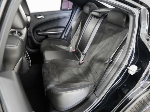 Used 2022 Dodge Charger Scat Pack RWD image 27