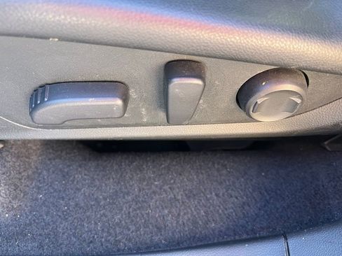 Used 2025 Subaru Forester Premium w/ Protection Package (1PH) AWD/4WD image 10