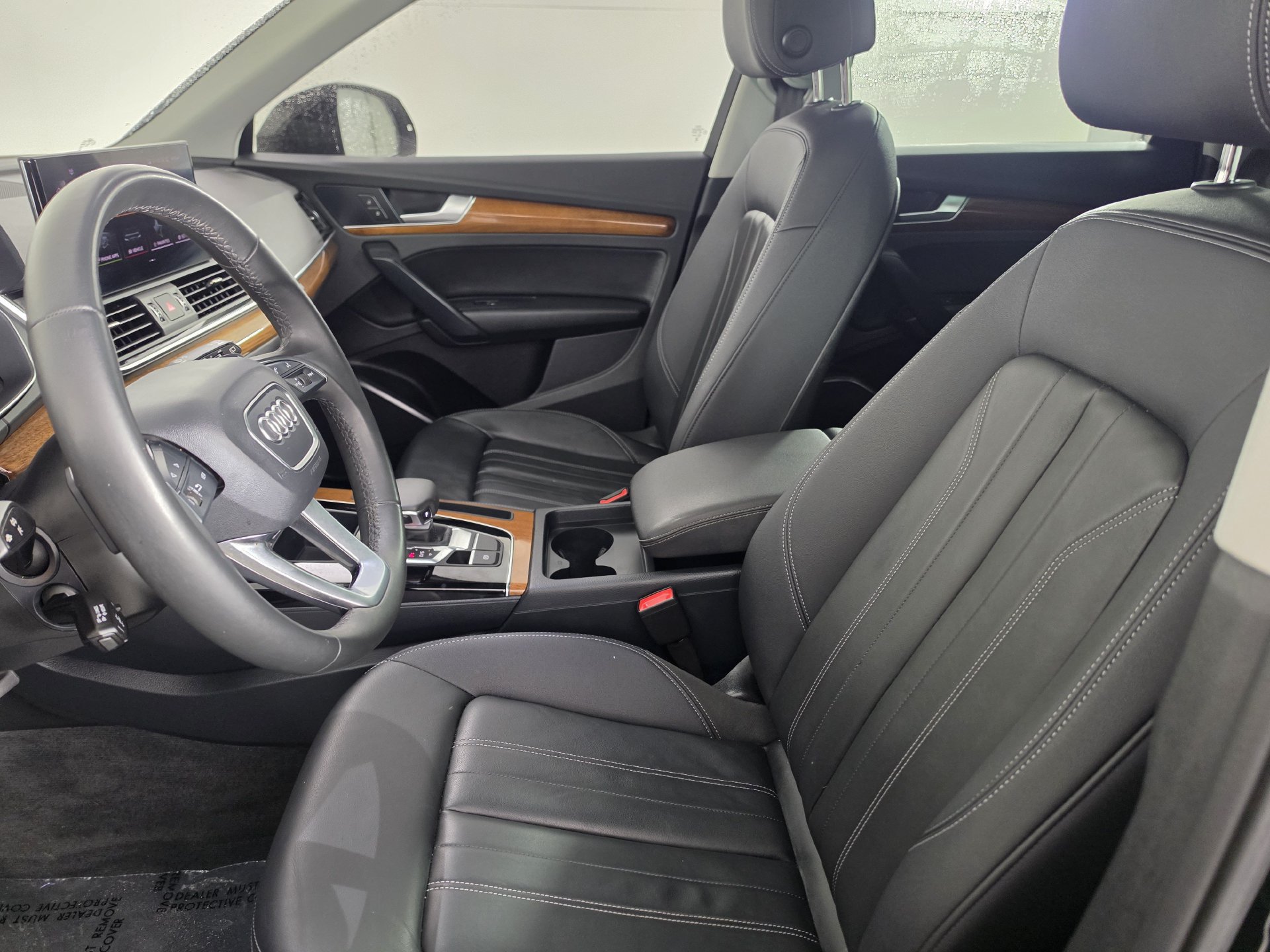 Certified 2023 Audi Q5 2.0T Premium w/ Convenience Package AWD/4WD image 3