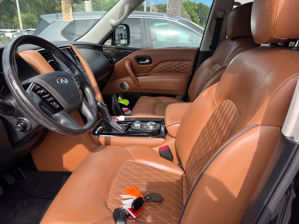 Used 2020 INFINITI QX80 Luxe w/ Proactive Package AWD/4WD image 2