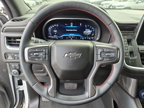 Used 2023 Chevrolet Suburban RST AWD/4WD image 16