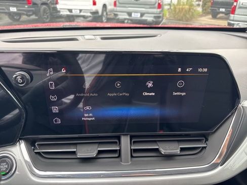 Used 2026 Chevrolet Trax LT w/ Driver Confidence Package image 22