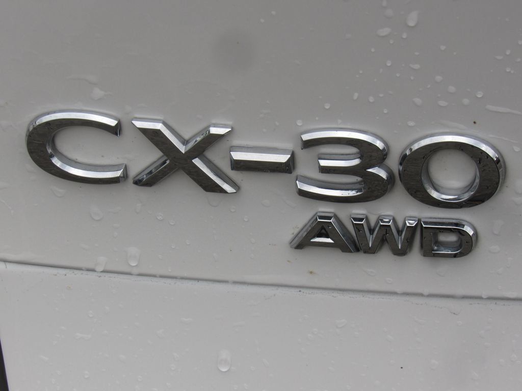 Used 2025 MAZDA CX-30 AWD 2.5 S w/ Preferred Package image 8