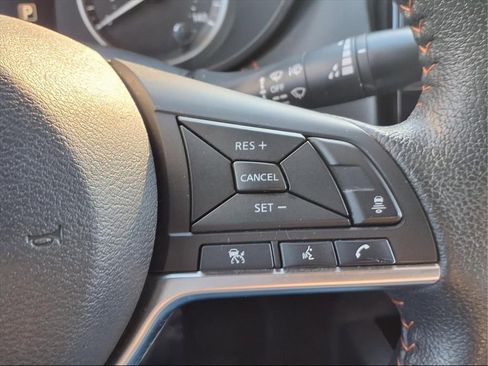 Used 2024 Nissan Versa SR image 12