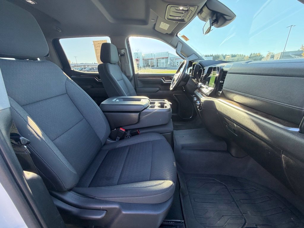 Used 2023 GMC Sierra 1500 Elevation AWD/4WD image 31