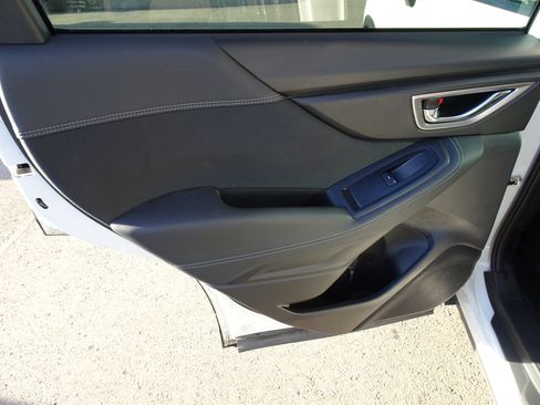 Used 2022 Subaru Forester Premium w/ Popular Package #2 image 17