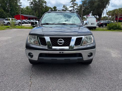 Used 2011 Nissan Frontier SL RWD image 28