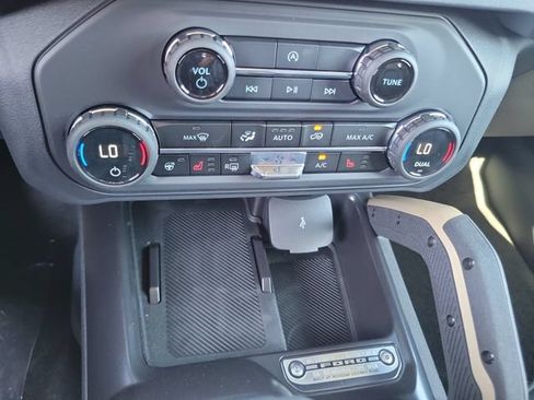 New 2026 Ford Bronco Badlands AWD/4WD image 27