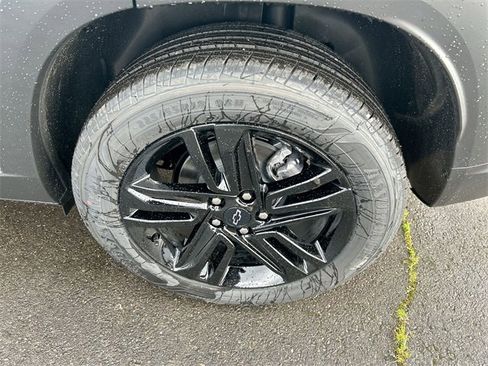New 2026 Chevrolet Trax ACTIV w/ Sunroof Package image 31