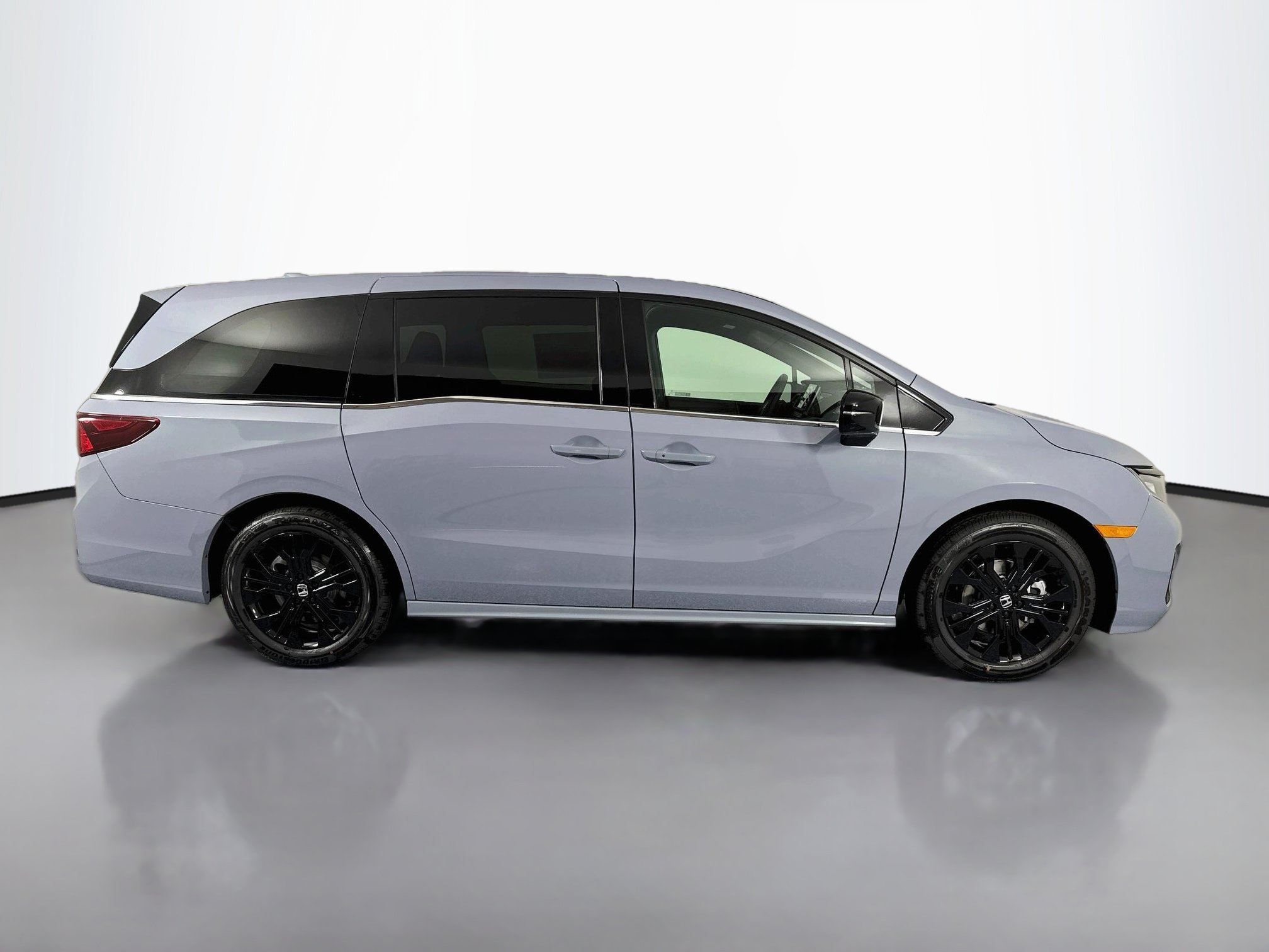 New 2027 Honda Odyssey Sport-L image 4