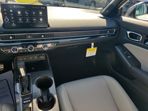 New 2025 Honda Civic Sport Touring image 10