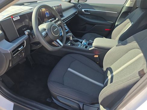 New 2026 Hyundai Sonata SE FWD image 8