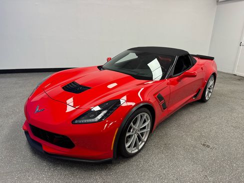 Used 2018 Chevrolet Corvette Grand Sport image 27