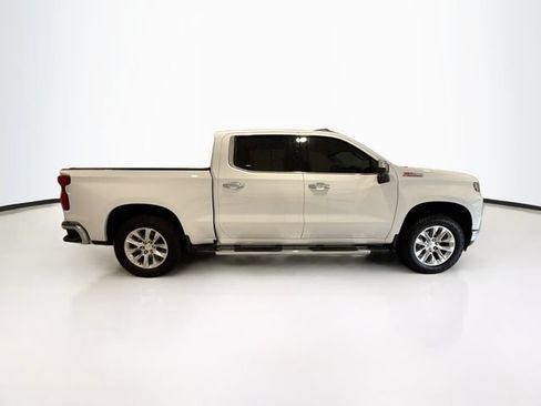 Used 2019 Chevrolet Silverado 1500 LTZ w/ LTZ Premium Package AWD/4WD image 8