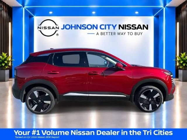 Certified 2025 Nissan Kicks SR FWD image 3