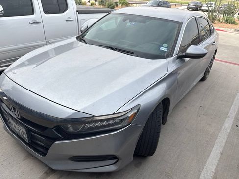 Used 2018 Honda Accord Sport image 2