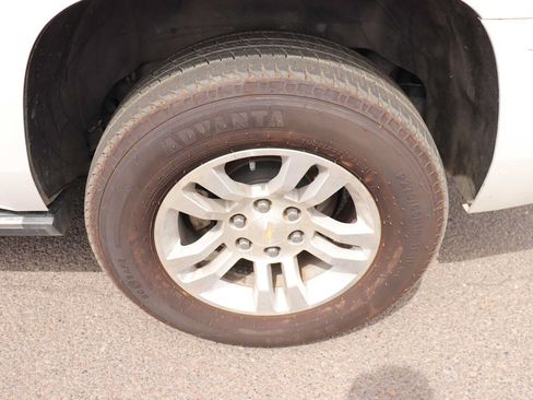 Used 2016 Chevrolet Tahoe LTZ AWD/4WD image 9