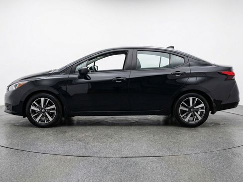 Used 2025 Nissan Versa SV FWD image 5
