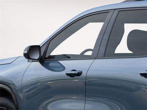 New 2026 Chevrolet Traverse RS w/ LPO, Floor Liner Package image 12