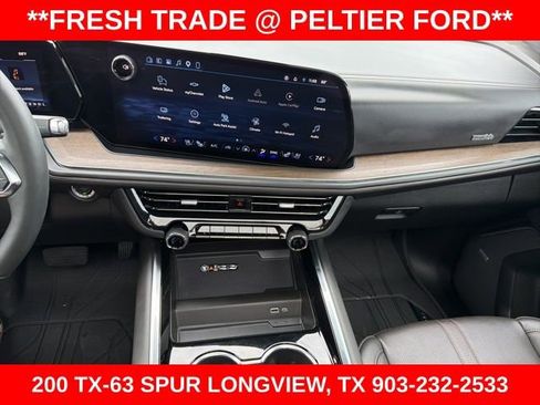 Used 2025 Chevrolet Tahoe High Country w/ Sun And Tow Package AWD/4WD image 28
