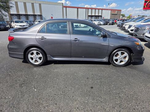 Used 2012 Toyota Corolla S FWD image 4