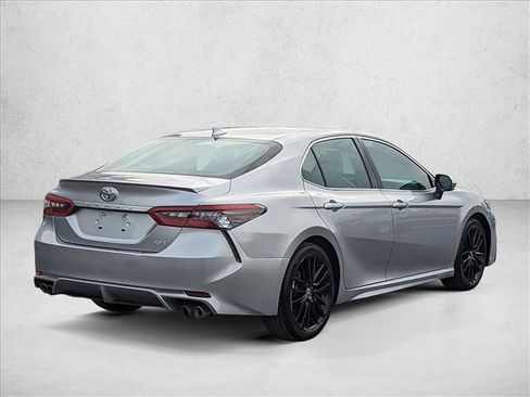 Used 2023 Toyota Camry XSE image 5