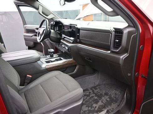 Used 2024 GMC Sierra 1500 Elevation AWD/4WD image 21