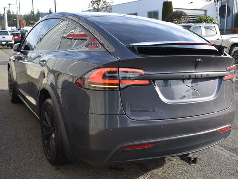 Used 2017 Tesla Model X 75D image 7