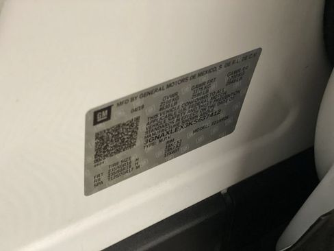 Used 2019 Chevrolet Equinox LT FWD image 40