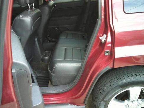 Used 2017 Jeep Patriot High Altitude AWD/4WD image 14