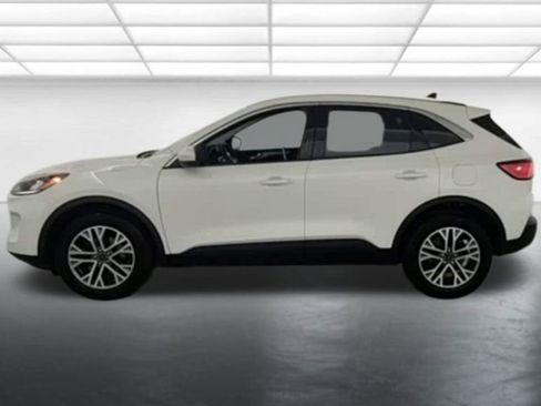 Used 2022 Ford Escape SEL image 5